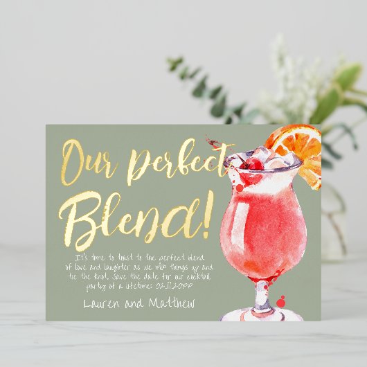 Onze perfecte grappige cocktail die de datum opsla folie uitnodiging (Staand Voorkant)