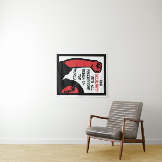 Onze solidariteit met alle progressieve vrouwen wandkleed (In Situ (horizontaal))