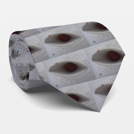 oogvormig gat, gemaakt van papier stropdas (Opgerold)