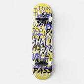 Ook deze moet retro quotes in het geel passeren skateboard (Voorkant)