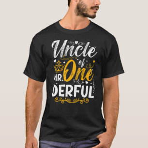 Oom van de heer een vreselijke partij bijpassende  t-shirt