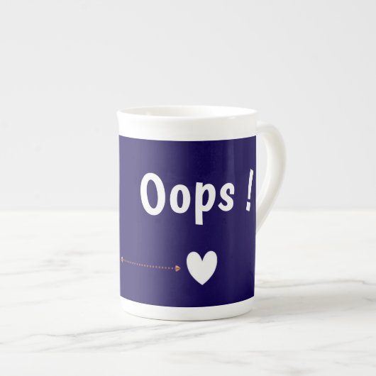 Oops Teddy Bear Specialty Mug with Heart | Cute Ka (Devant droit)