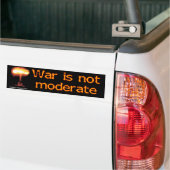 Oorlog is niet gematigd bumpersticker (Op Truck)