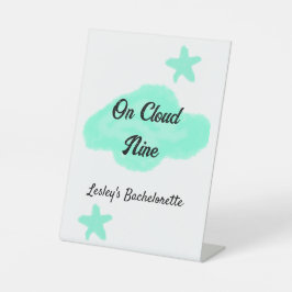 Op Cloud negen pastel groene wolken ster bachelore Reclamebord Met Voetstuk