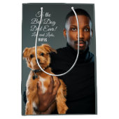 Op de beste maatfoto van de hond vader ooit medium cadeauzakje (Voorkant)