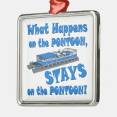 Op de foto metalen ornament (Links)