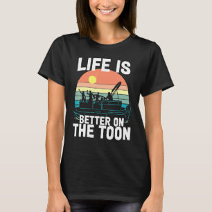 Op De Tekenfilm Feest In Slow Motion Drijvende Ste T-shirt