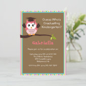 Op een Kinder uitnodiging voor het Afstuderen aan  (Staand voorkant)