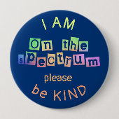 Op het spectrum regenboog & blauwe autisme bewustz ronde button 4,0 cm (Voorkant)