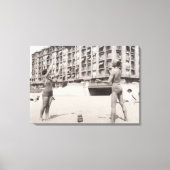 Op het strand in Cannes in 1935 Canvas Afdruk (Voorkant)