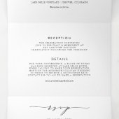 Op laatste zwarte minimalistische scriptweduwen drieluik uitnodiging (Binnenkant midden)