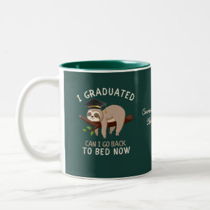Op maat gemaakte grappige luiaard afstudeercadeau  tweekleurige koffiemok