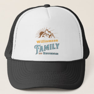 Op maat gemaakte kampeerfamilie vakantie matching  trucker pet