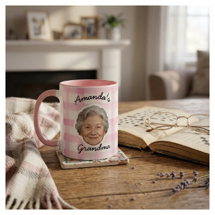 Op maat gemaakte oma gezichtsfoto roze geruite pat mok