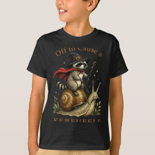 Op weg om een rel te schoppen Wasbeer Heks Slak T-shirt