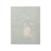 Op weg zijn notitieblok (Gedraaid)