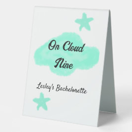 Op wolk negen pastelgroene wolken ster vrijgezelle