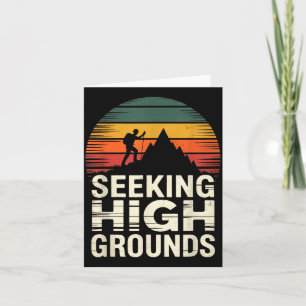 Op zoek naar hoge gronden retro zonsondergang berg kaart