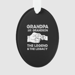 Opa en opa de legende en de erfenis ornament