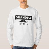 Opa est. Elk jaar aangepast - grote Vaderdag T-shirt (Voorkant)