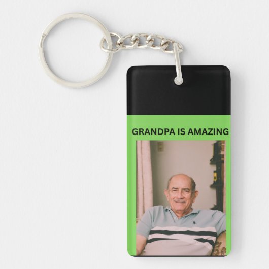 OPA IS AMAZING SLEUTELHANGER (Voorkant)