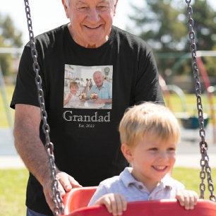 Opa Opgericht Foto Wit Vet Minimalistisch T-shirt