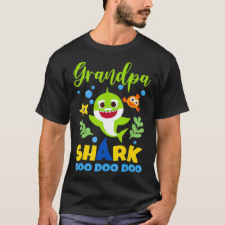 Opa Shark Gift Cute Baby Shark Family T-shirt