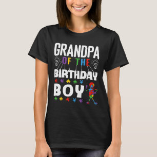 Opa van de jarige jongen Autisme bewustzijn puzzel T-shirt
