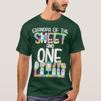 Opa van de Sweet and One Candy Verjaardagssuikerst T-shirt