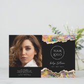 Opaal ontwerp op zwarte bifold brochure (Staand voorkant)