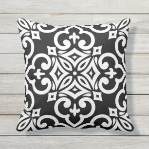 Open Accent Pillow-Moroccan Print Buitenkussen