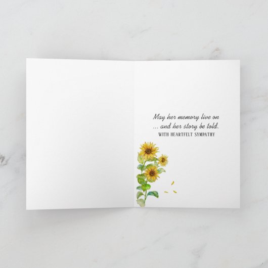 Open deur met zonnebloem en botervliegen kaart (Binnen)