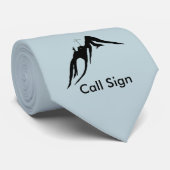 Opérateur de radio-relais sur le Cravate de silhou (Roulé)