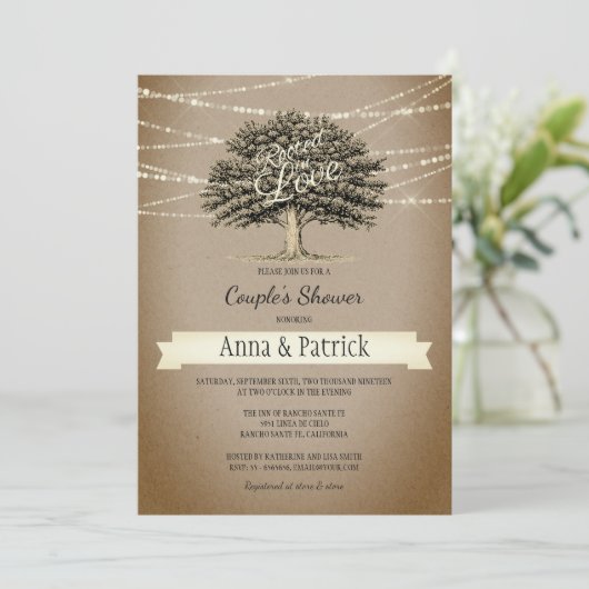 Opgerold in Love Rustic Tree Lights Couple's Showe Kaart (Staand voorkant)