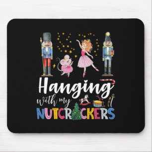 Opknoping met mijn Notenkrakers Squad Kerstballet Muismat