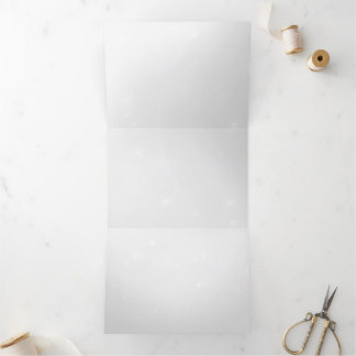 Opnieuw ontwerpen vanuit het niets - Maak een op m Drieluik Uitnodiging