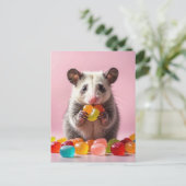 Opossum Eating Gummy Sweeties Briefkaart (Staand voorkant)