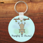 Opossum Hanging erin Sleutelhanger (Voorkant)
