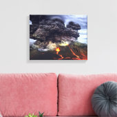 Opruiende vulkaan in de bergen canvas afdruk (Insitu (Woonkamer))