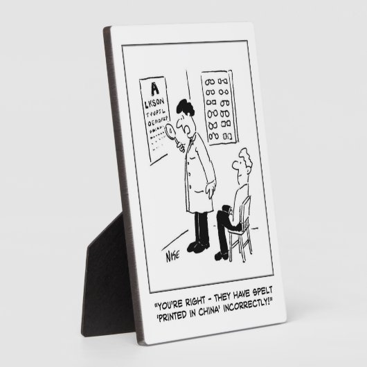 Opticien die een oogtest doet. grappig fotoplaat (Zijkant)