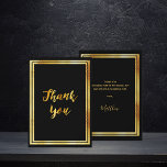 or noir carte de remerciements<br><div class="desc">Un carte de remerciements d'anniversaire. Une couleur arrière - plan noire et un cadre en faux or. Devant un script de style écrit main et le texte : Merci! Retour : Modèle pour votre note de remerciement et nom.</div>