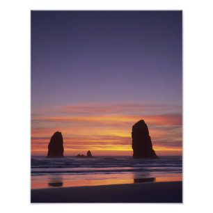 OR, Oregon-kust, Cannon Beach, zeestapels om 2 uur Foto Afdruk