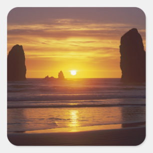 OR, Oregon-kust, Cannon Beach, zeestapels om 2 uur Vierkante Sticker