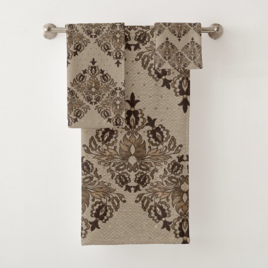 Or oriental persan de pastel de motif (En situation)