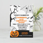 Orange Black Halloween Invitation Anniversaire (Debout devant)