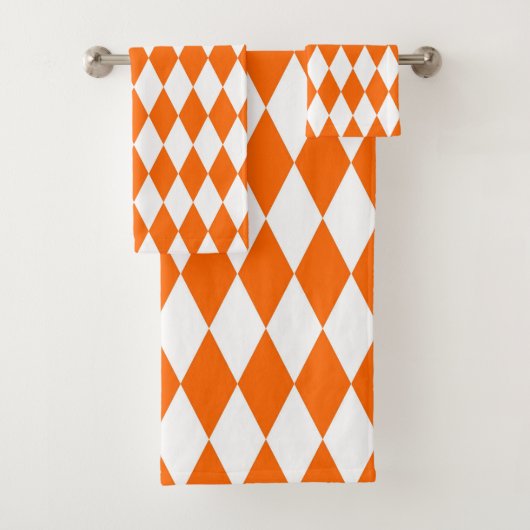 Orange blanc Arlequin Diamants Checkers Design (En situation)