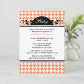 Orange & Blanc Houndstooth Baby Shower Invitations (Debout devant)