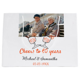 Orange cheers to 60 years anniversary wedding  groot cadeauzakje