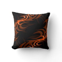 Orange sur le Coussin noir "Fumée"