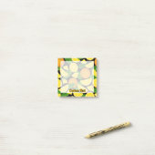 Oranje achtergrond post-it® notes (Op bureau)